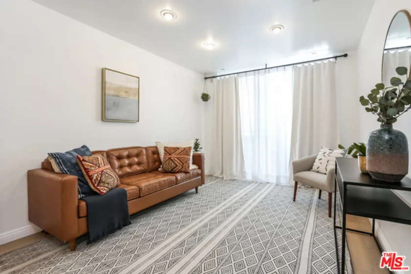 12222 Wilshire #202 photo 1