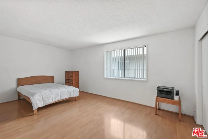 3245 Altura Avenue #8 photo 23
