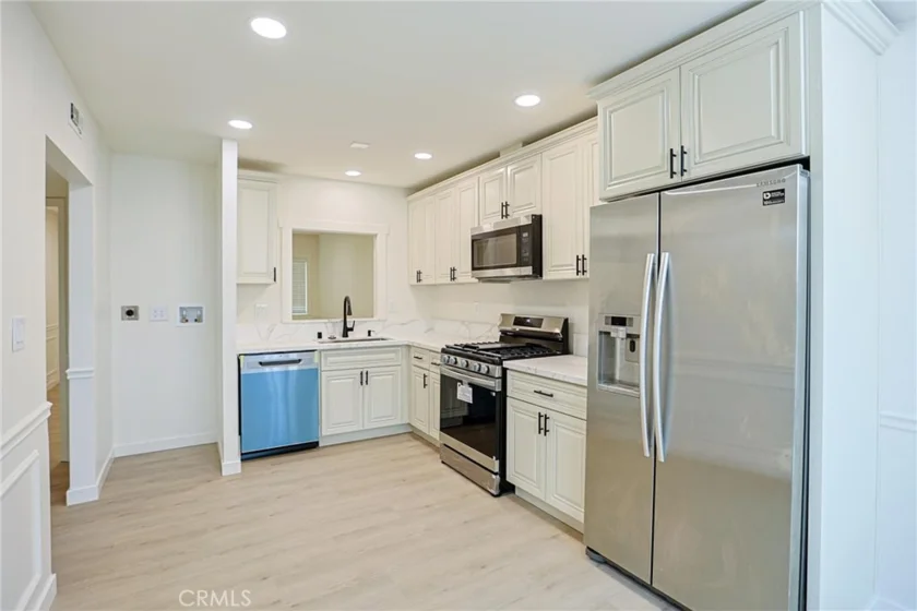 4109 W 5th #F2 photo 1