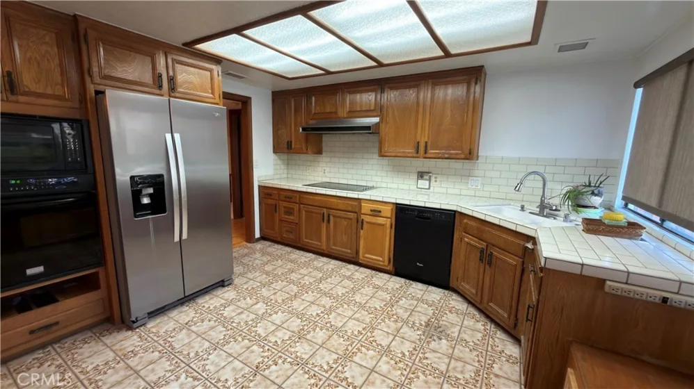 6358 Riviera Circle photo 18