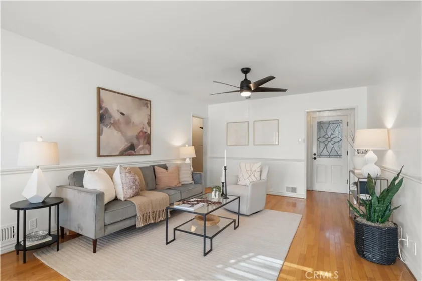 2027 E Appleton #1 photo 2
