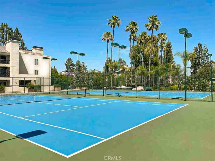 5515 Canoga Avenue #105 photo 26