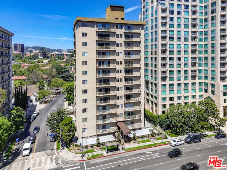 10747 Wilshire Boulevard #1107 photo 18