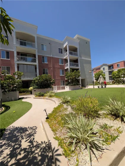 3740 Santa Rosalia #402 photo 34