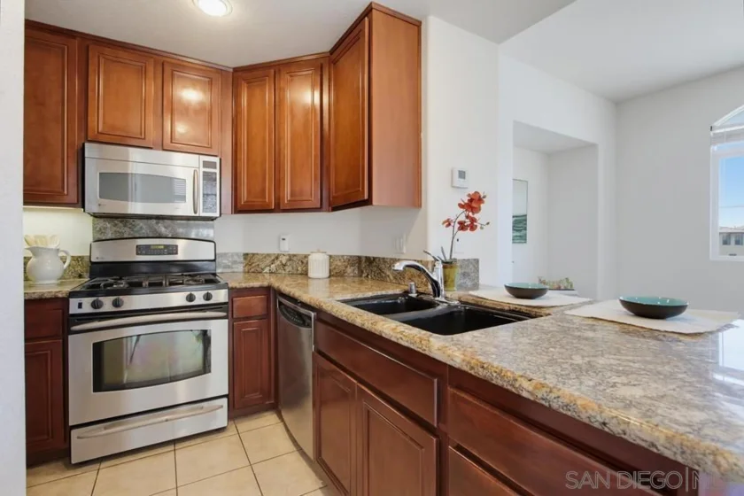 550 Almond Road photo 6