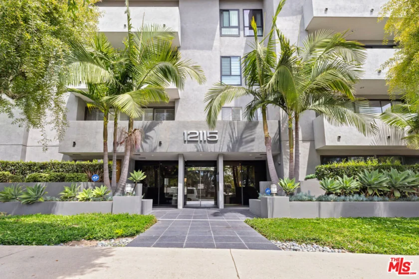 12115 San Vicente Boulevard #111 photo 23
