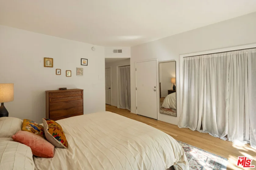1539 Greenfield Avenue #102 photo 15