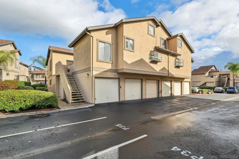3661 Avocado Village Court #115 photo 1