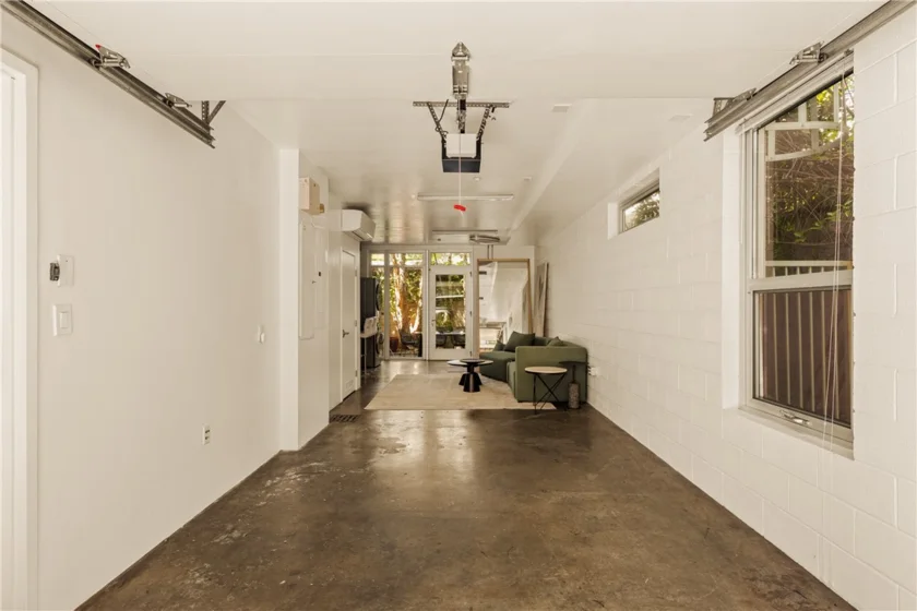 3450 W Cahuenga #907 photo 6