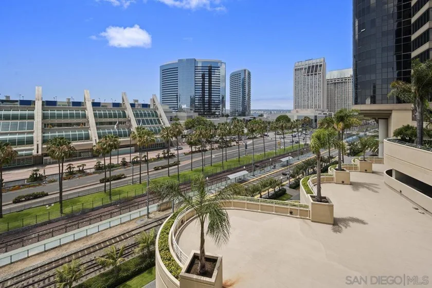 200 Harbor Drive #703 photo 46
