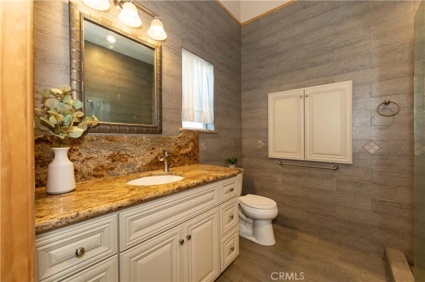 26045 Lucille Circle photo 56