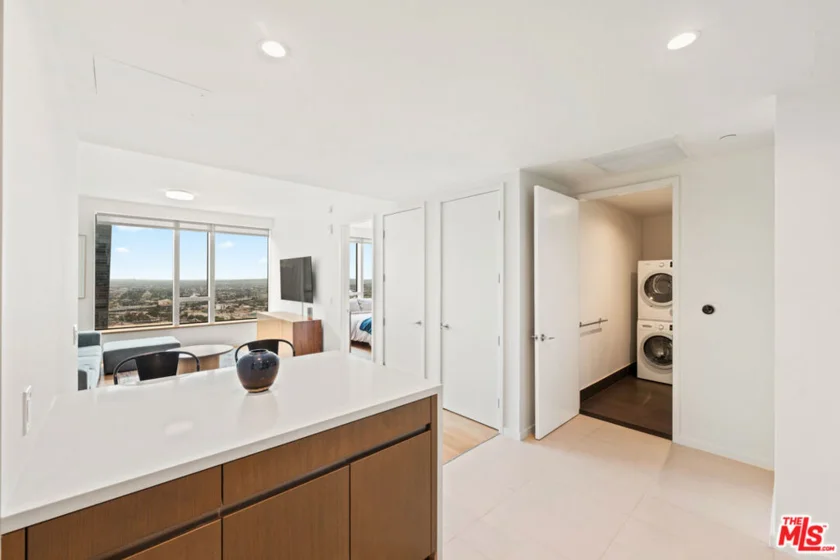 889 Francisco Street #3401 photo 14