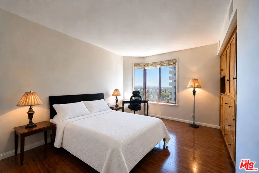 10550 Wilshire Boulevard #1001 photo 27
