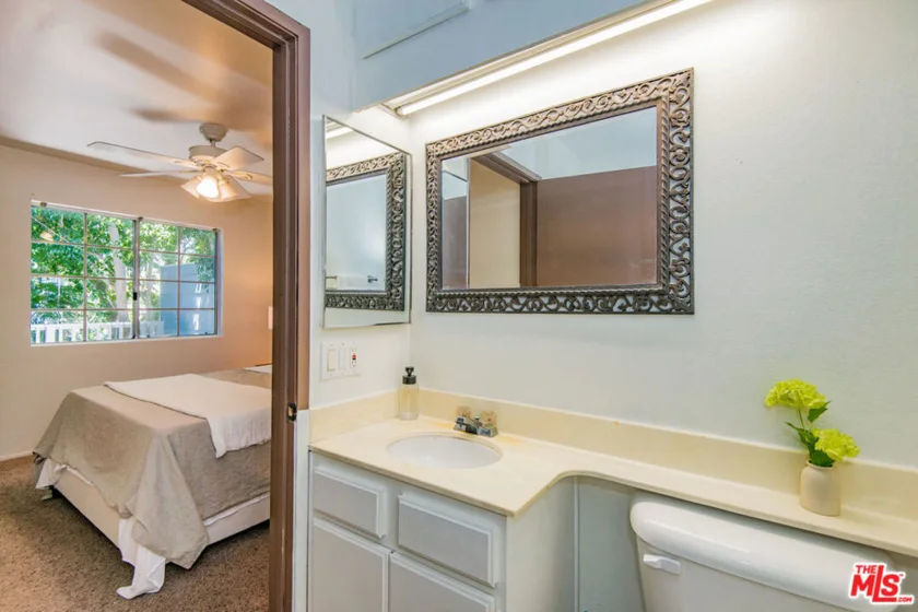 7025 Glade Avenue #24 photo 11