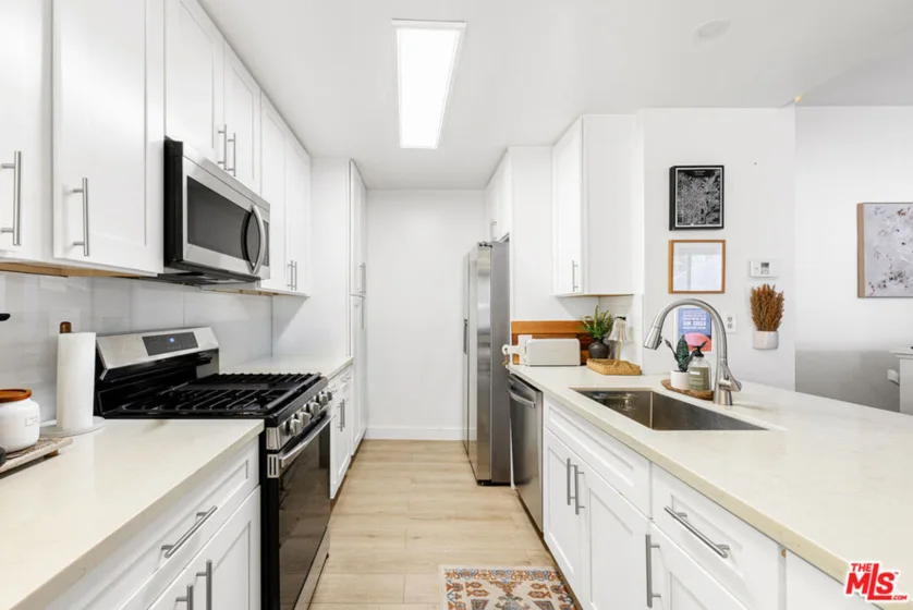 6241 Nita Avenue photo 3