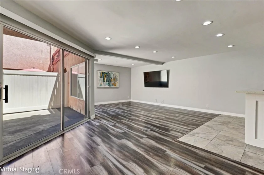 7924 Woodman Avenue #22 photo 24