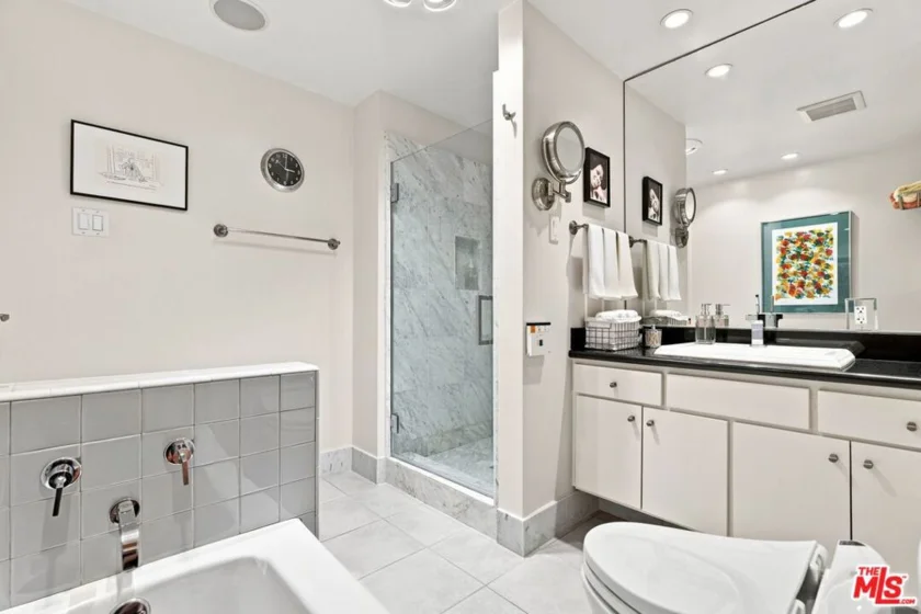 4411 Los Feliz Boulevard #1104 photo 31