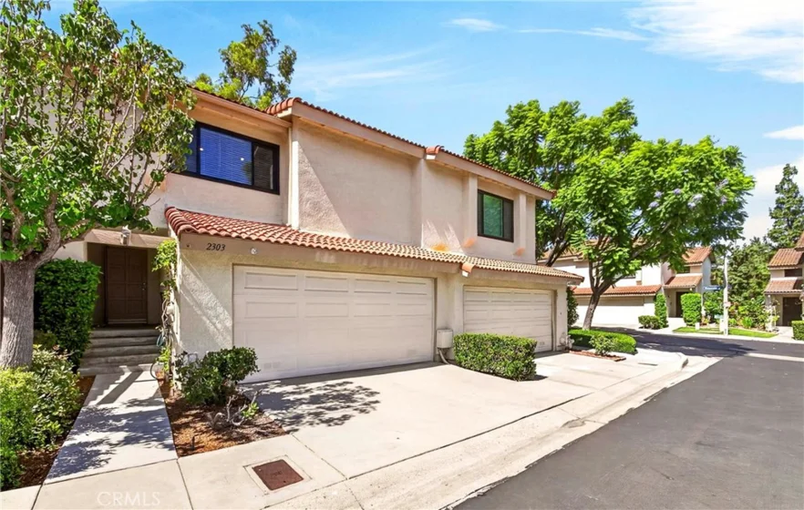 2303 W Millstream Drive #104 photo 39