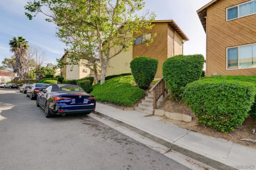 3631 Lemona #C photo 17