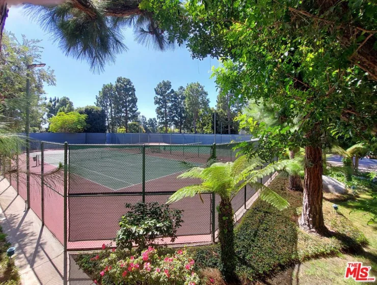 4346 Redwood Avenue #A101 photo 43