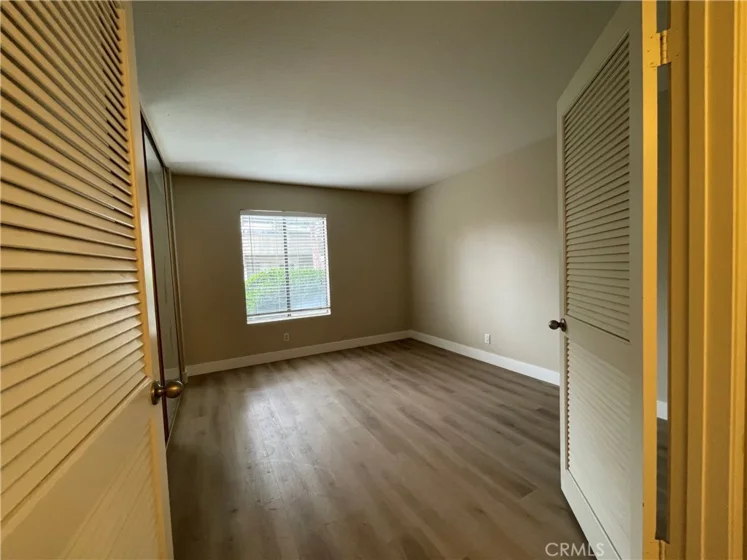 61 Streamwood photo 9