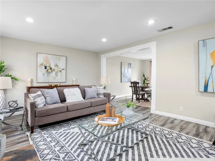 635 E Elmwood Avenue #203 photo 10