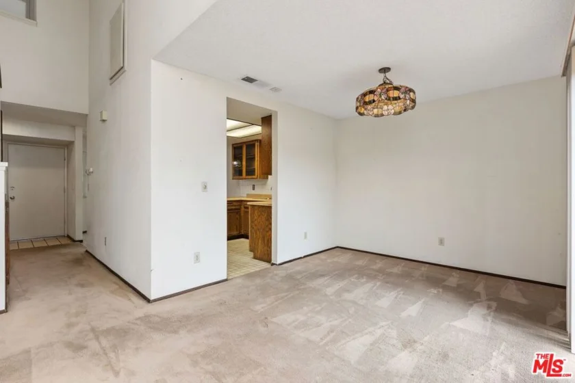 455 Bancroft photo 36