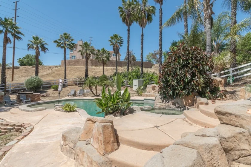40575 Calle Fiesta photo 37
