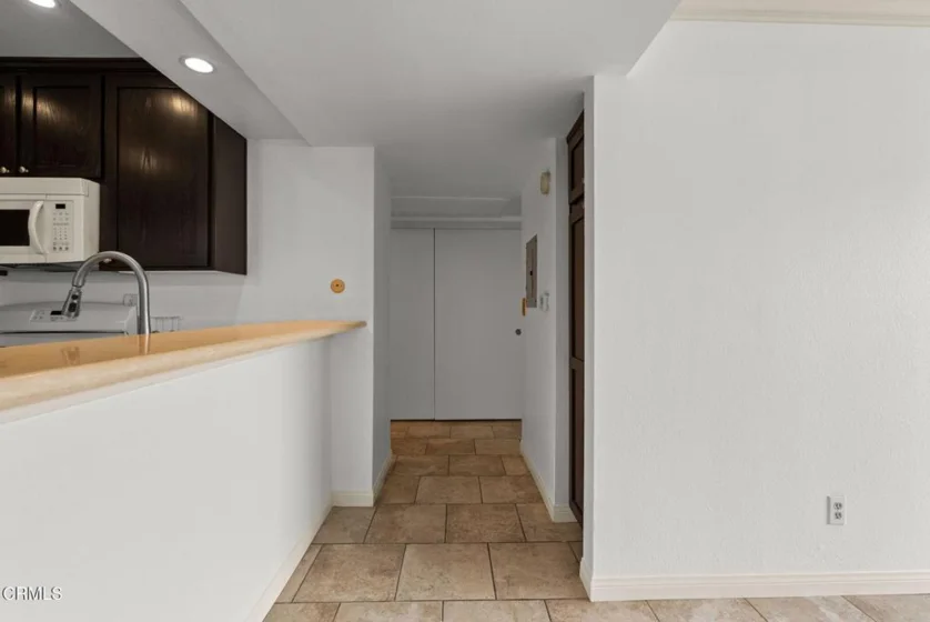5325 Newcastle Avenue #126 photo 17