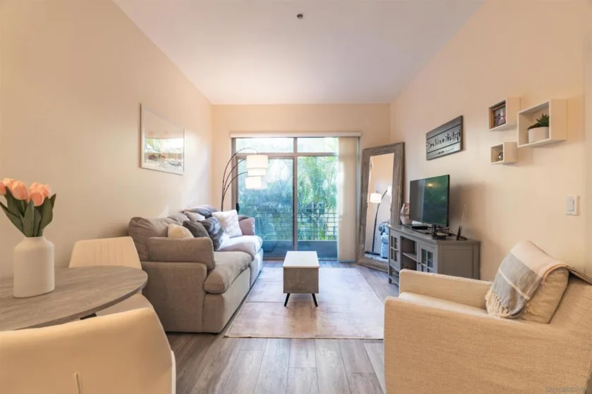889 Date Street #205 photo 28