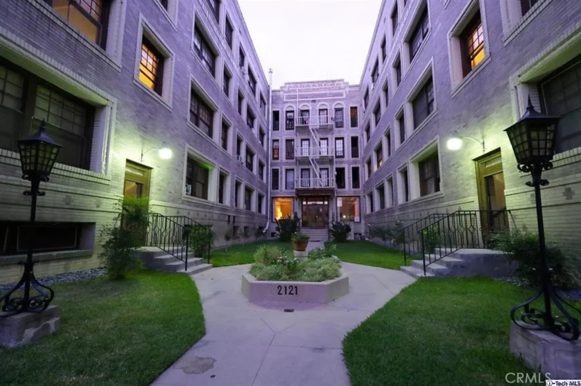2121 James M Wood Boulevard #121 photo 1