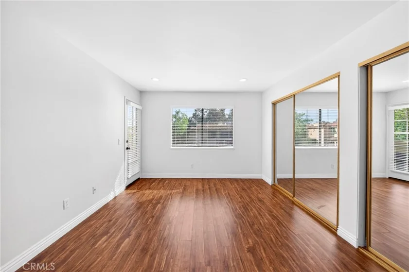 25261 Tanoak photo 31