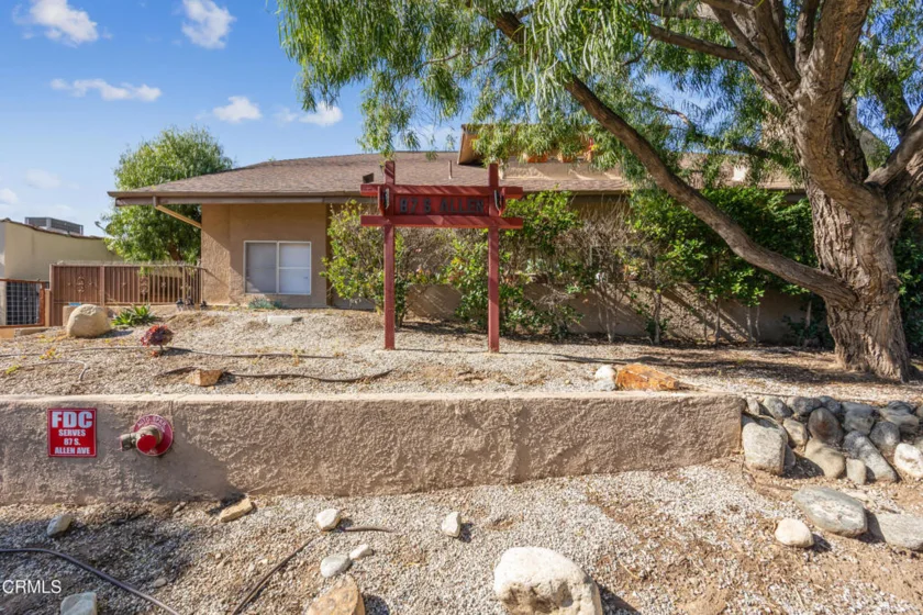 87 S Allen Avenue #205 photo 29