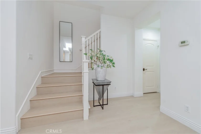 83 Twin Gables photo 10