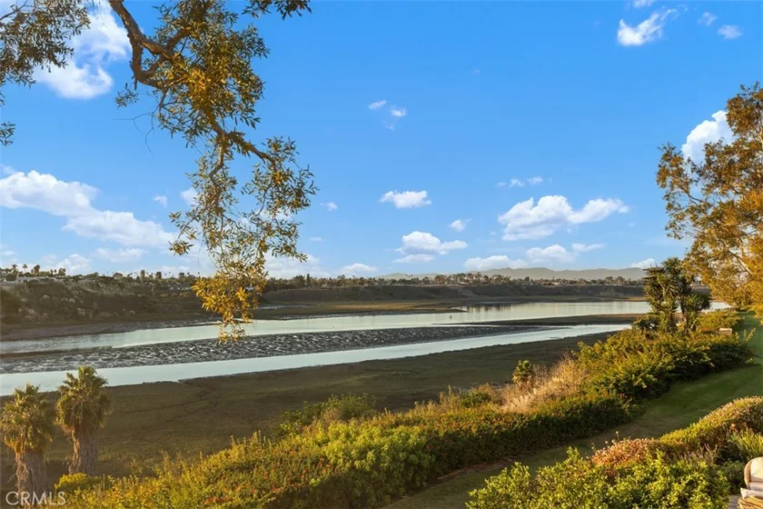2021 Avenida Chico photo 33