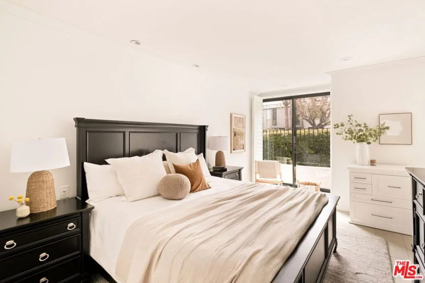 2940 Neilson Way #103 photo 11