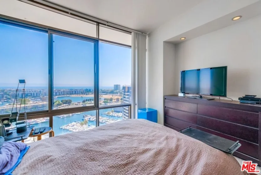 4314 Marina City #PH17 photo 36