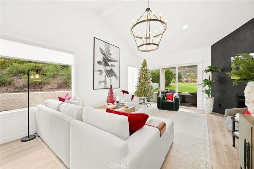 38521 Glen Abbey photo 43