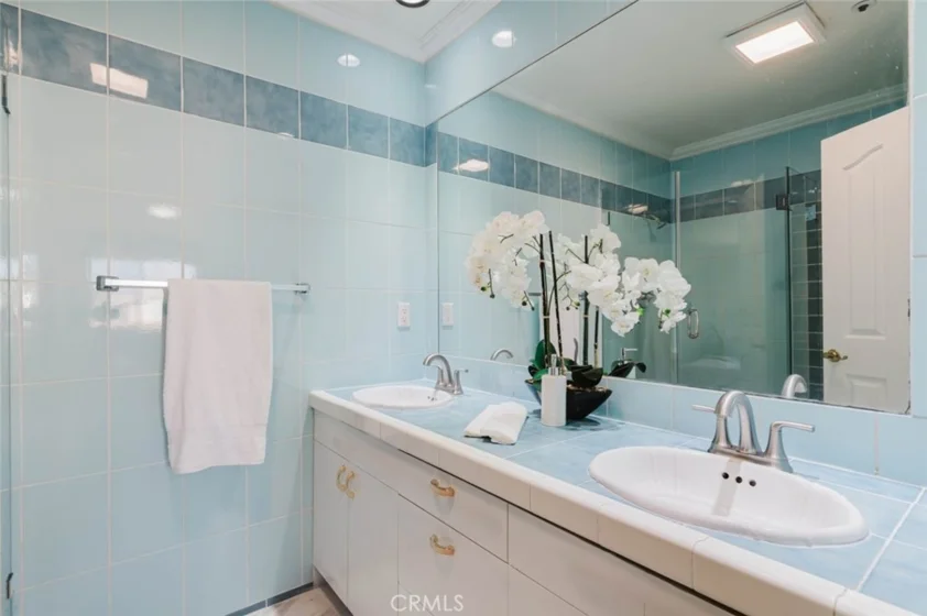 444 Myrtle Street #4 photo 25