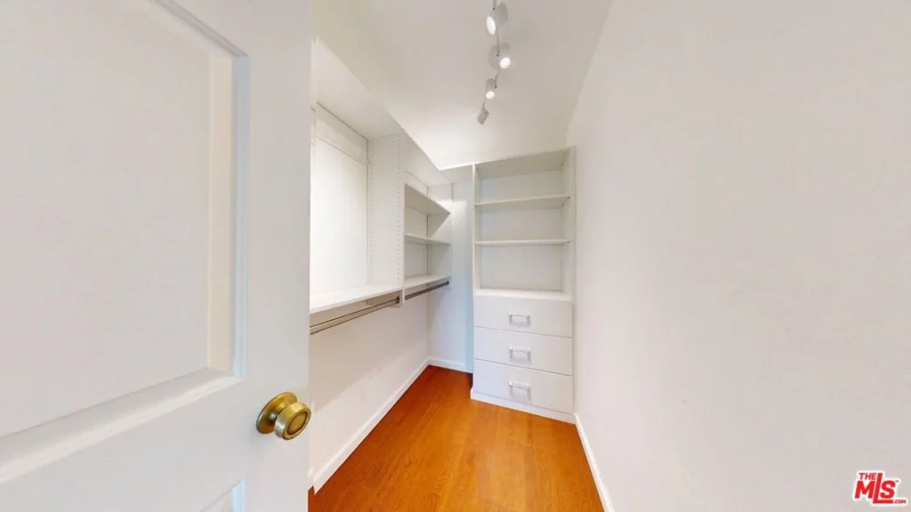 8710 Independence Avenue #301 photo 26