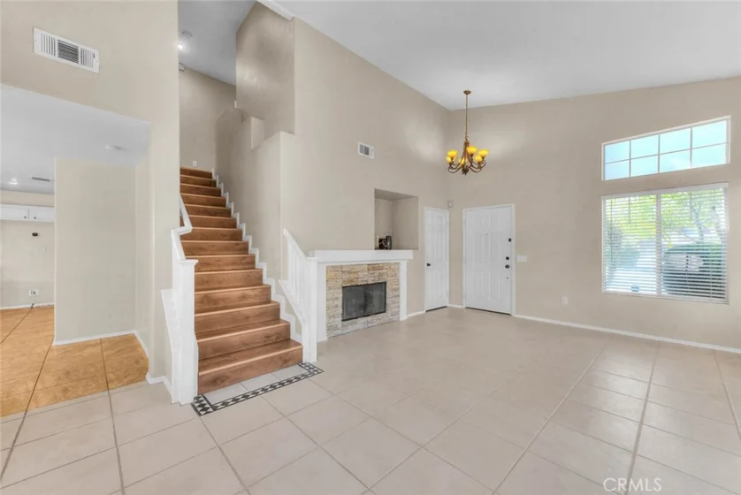523 Towergrove photo 4