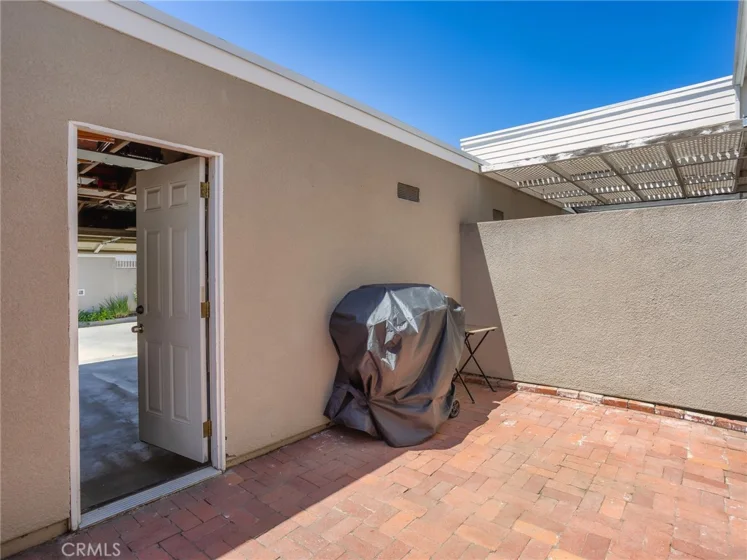 17734 Devonshire Street #7 photo 36