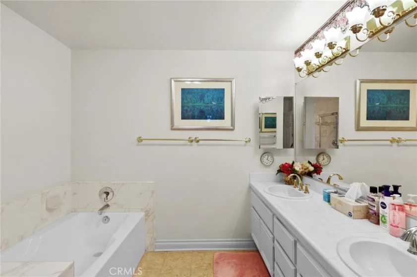 1424 Brett Place #355 photo 18