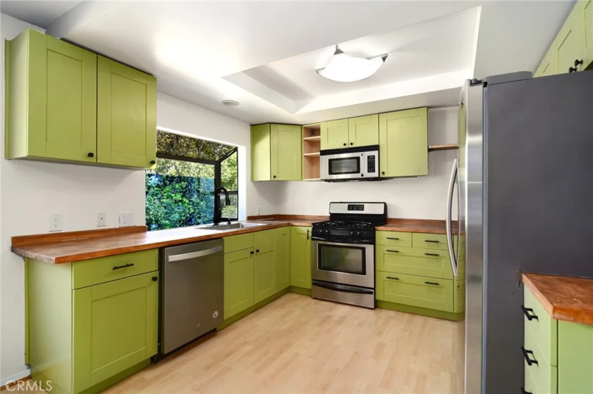18739 Hatteras Street #55 photo 15