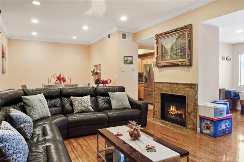 14239 Sherman Way #3 photo 5
