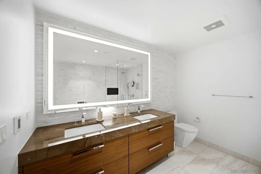 888 W E Street #3904 photo 6