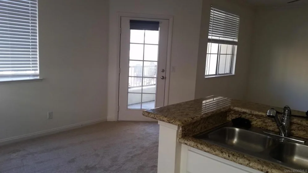 2250 Gill Village #909 photo 12