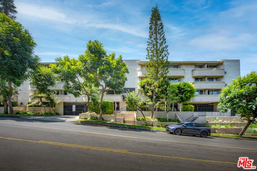 11645 Montana Avenue #101 photo 22