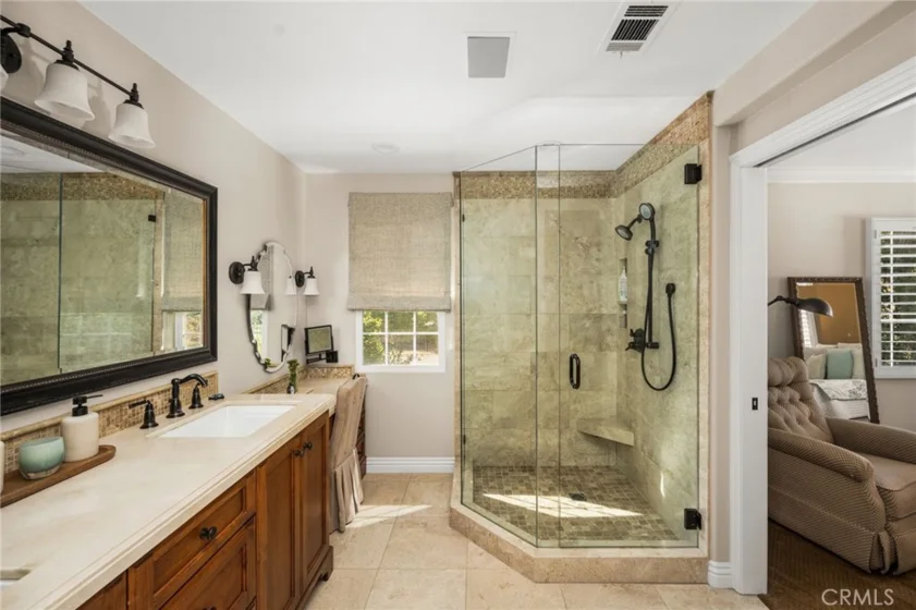 101 Talmadge photo 41