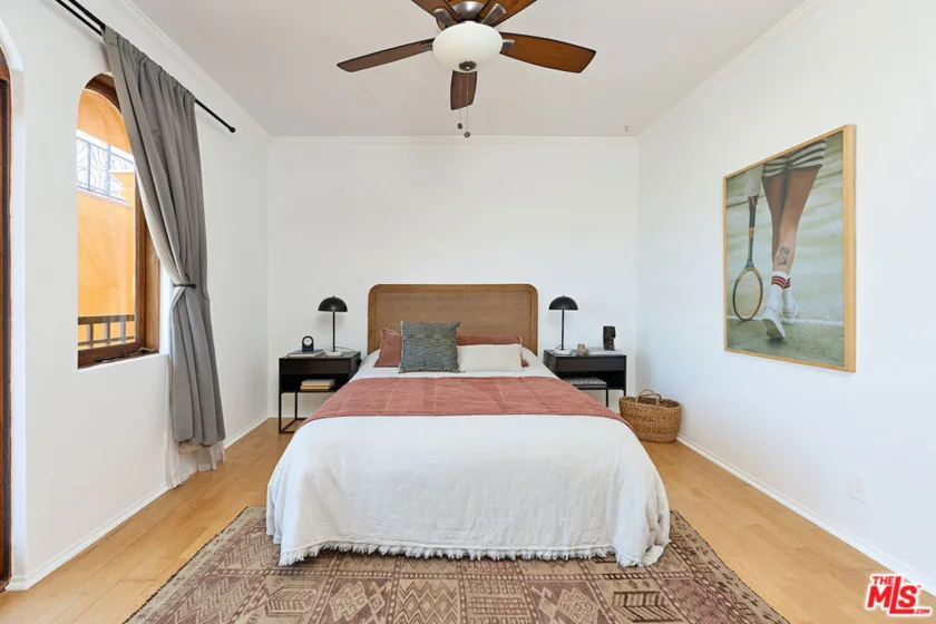 828 N Hudson Avenue #214 photo 11